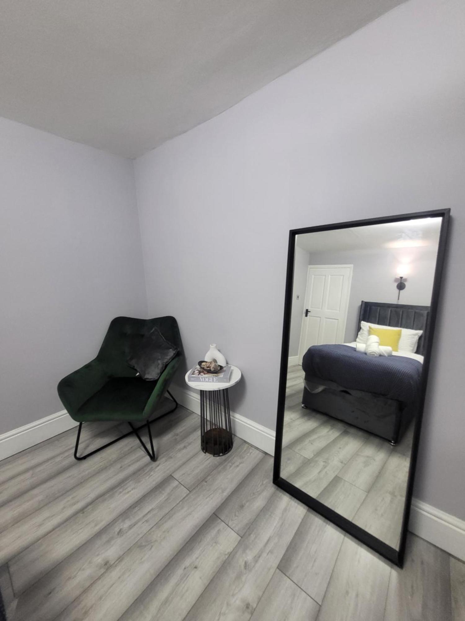 Villa Beautiful Newly Renovated House In Rainham Essex Exterior foto